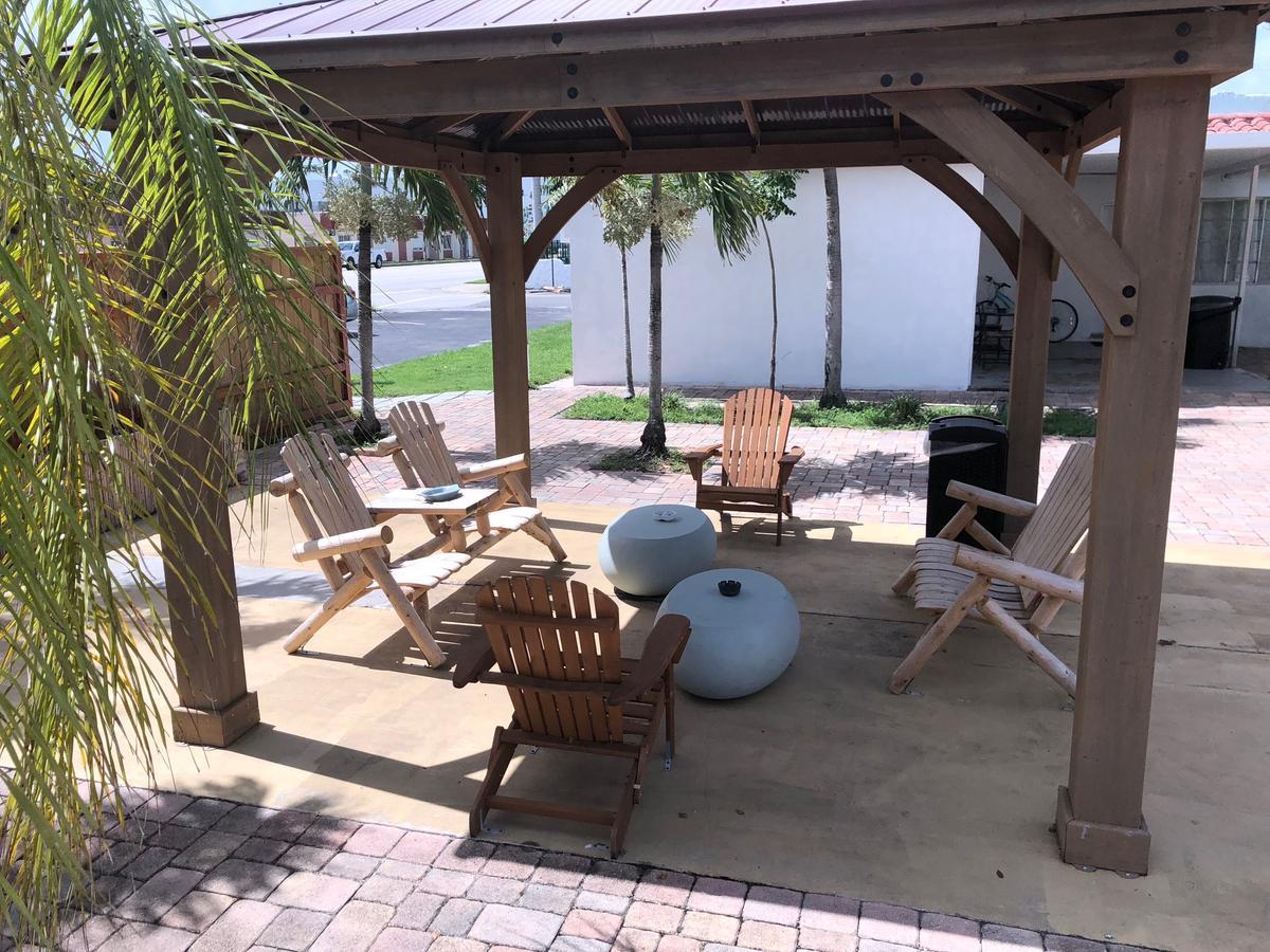 Stay Inn Dania Beach Exterior photo