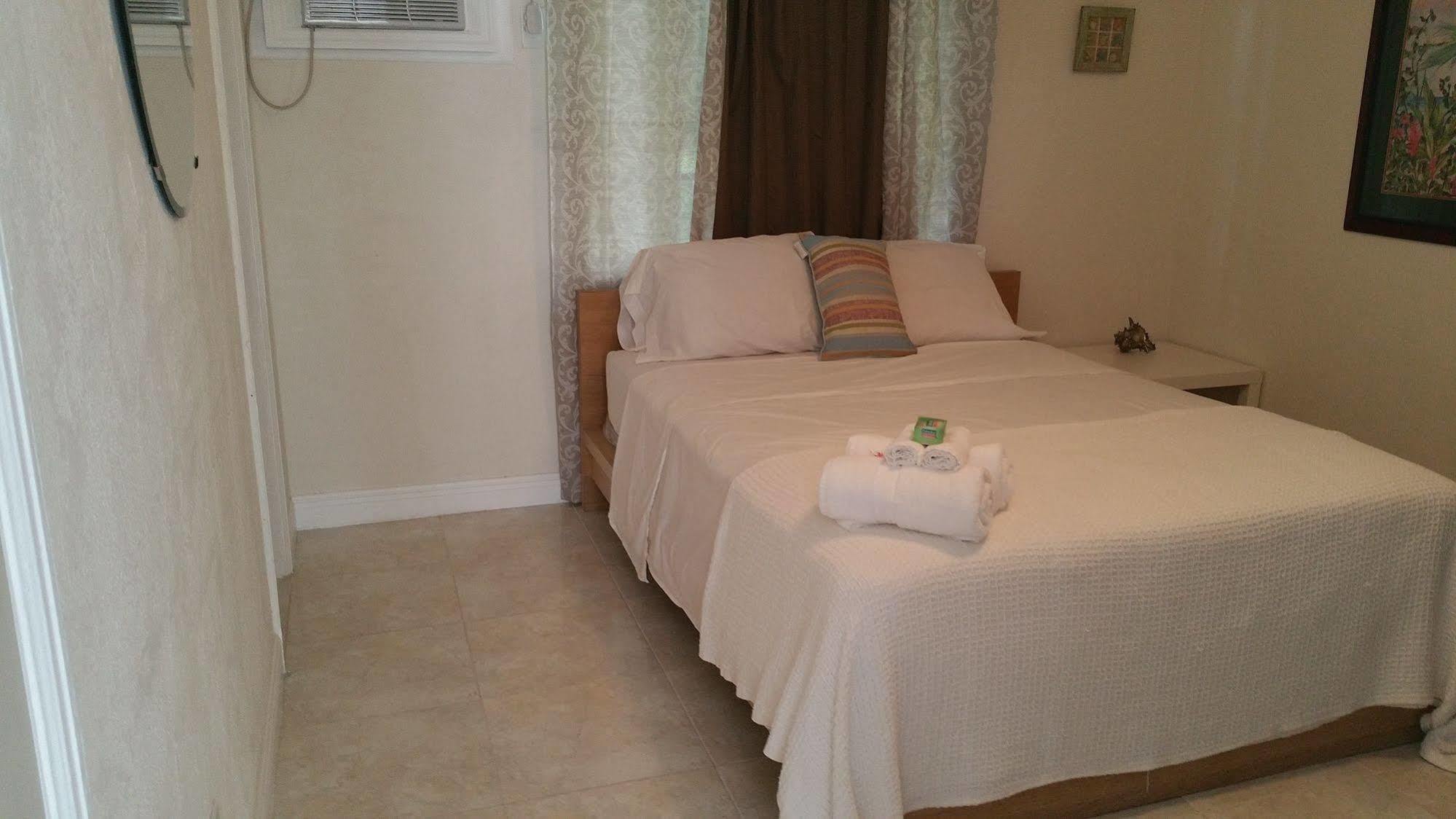 Stay Inn Dania Beach Exterior photo